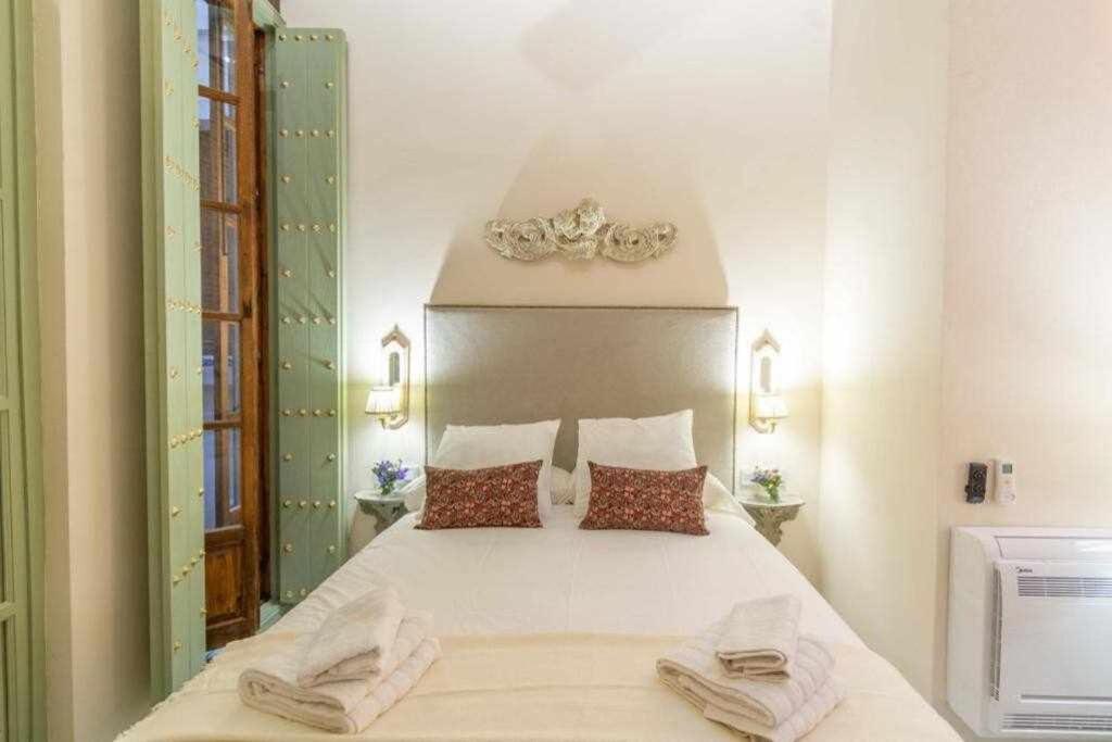 Juderia De Sevilla I Luxury Apartments Exteriör bild